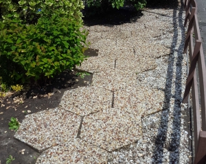 tuinpad reinigen