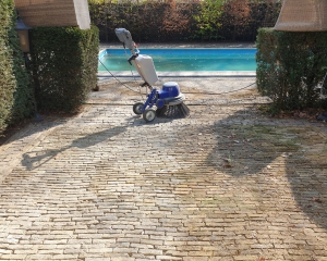 Tuinpad laten reinigen
